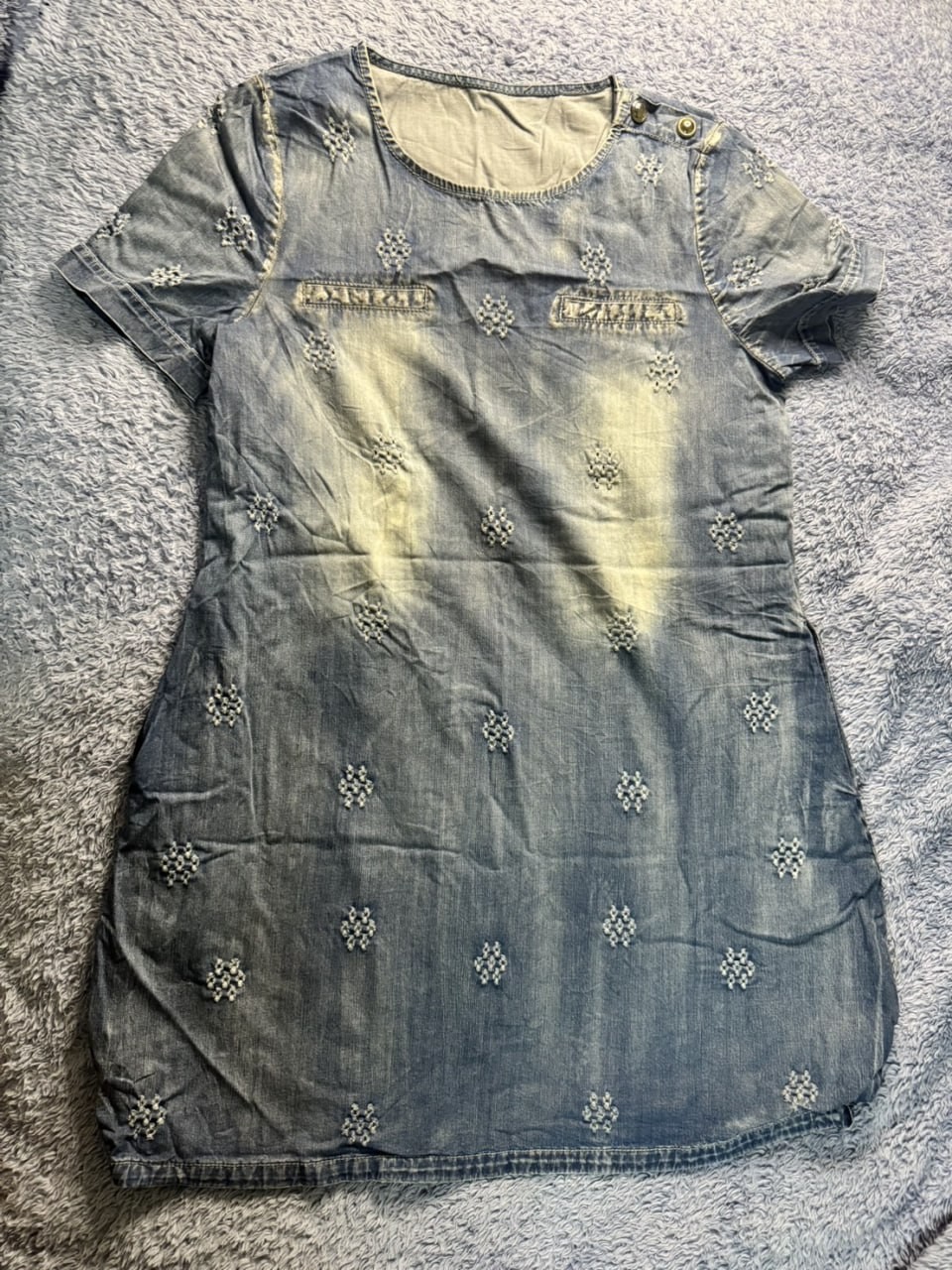 AG5-06242