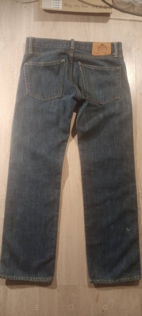 F8-52208